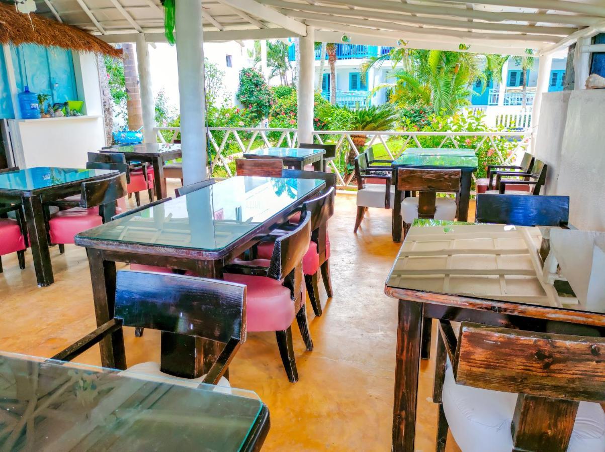 B&B Aparthotel La Isleta ลาส กาเลราส ภายนอก รูปภาพ