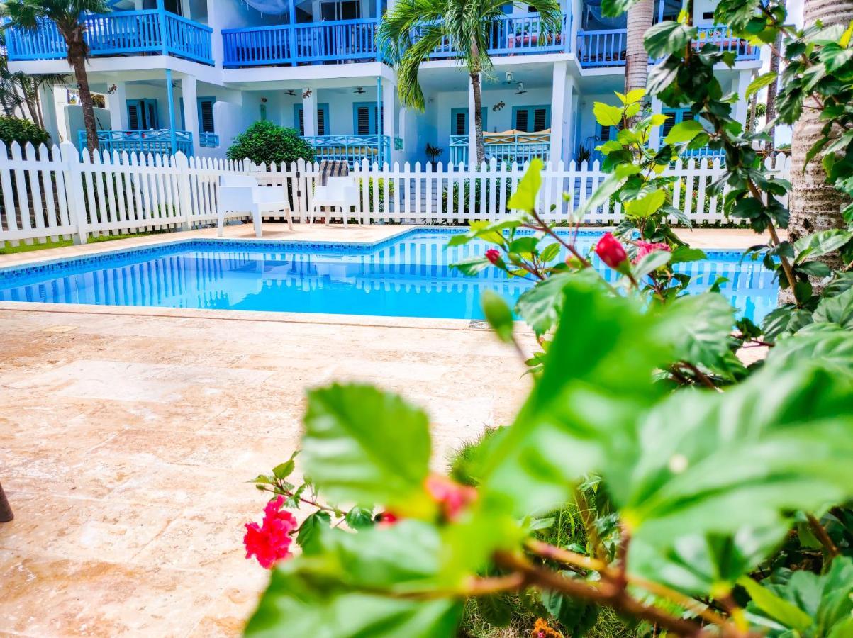 B&B Aparthotel La Isleta ลาส กาเลราส ภายนอก รูปภาพ